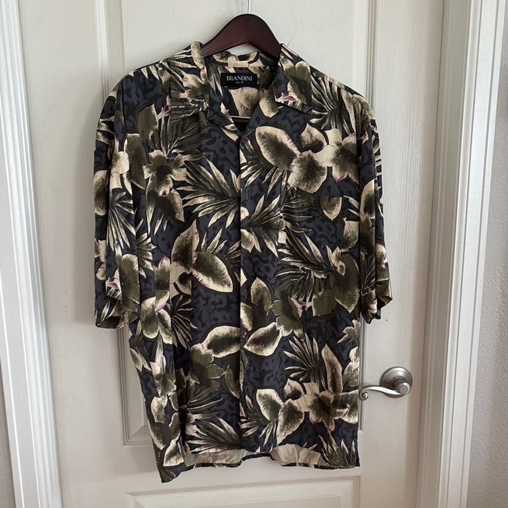 Brandini 100% silk Men's Floral Shirt - Black and Green